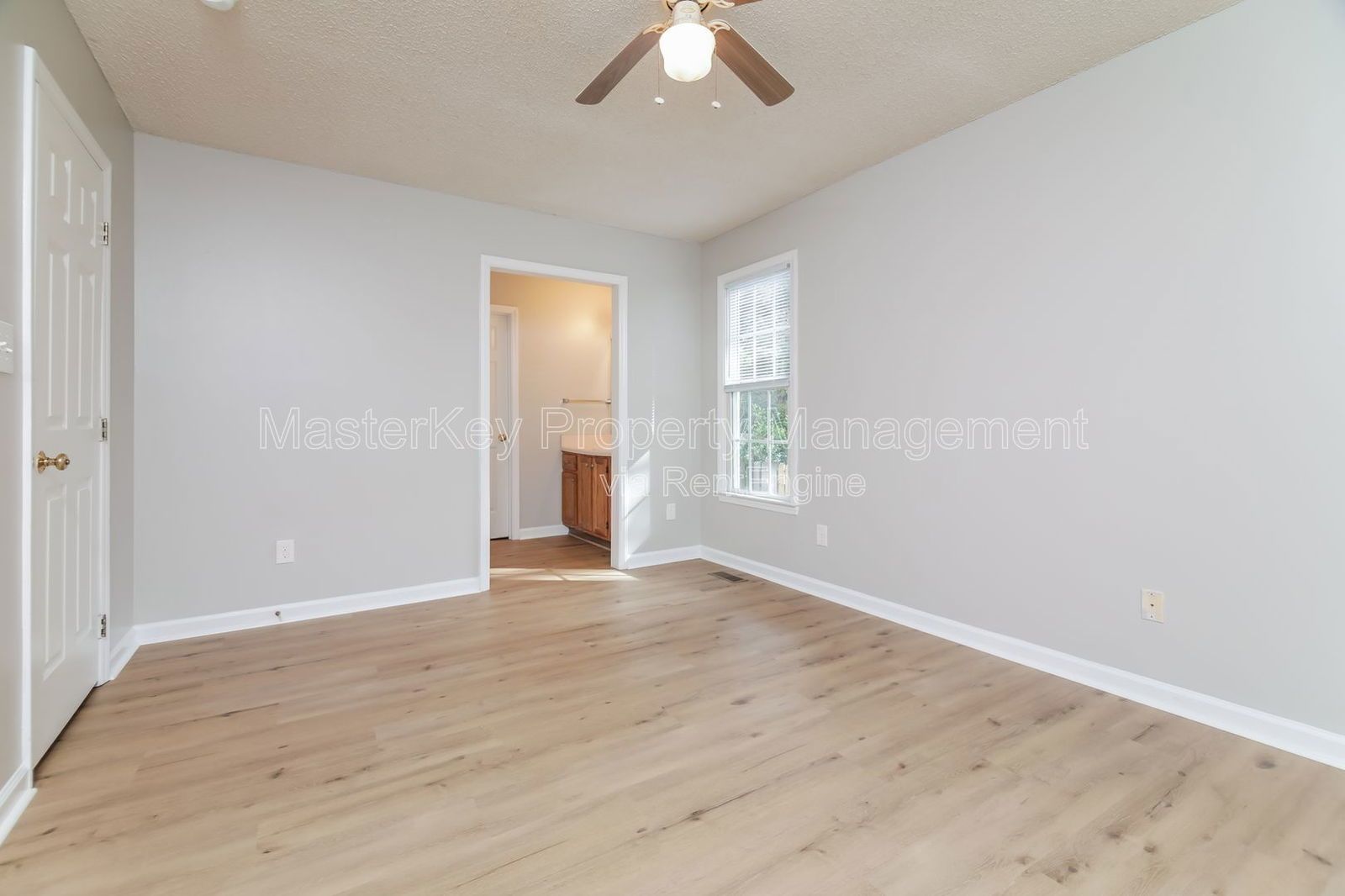 Inviting Ranch Home in Knightdale! $400 off first month's rent with signed lease by Dec 10 and move in before the end of 2025! property image