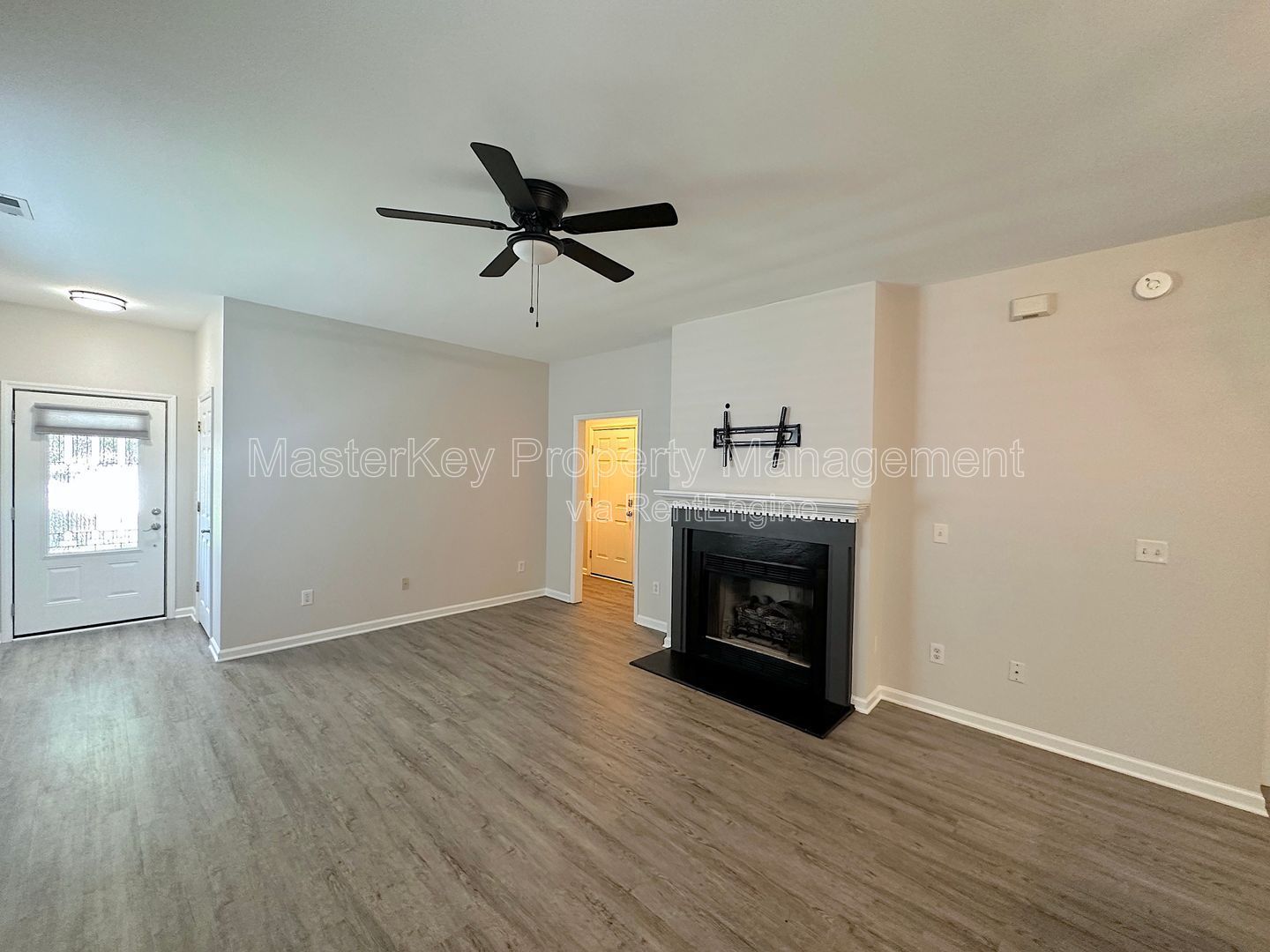 COMING SOON! - Beautiful 3 Bedroom Ranch Style Home in Apex! property image