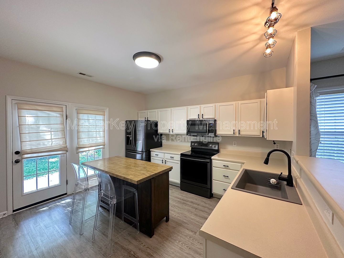 COMING SOON! - Beautiful 3 Bedroom Ranch Style Home in Apex! property image