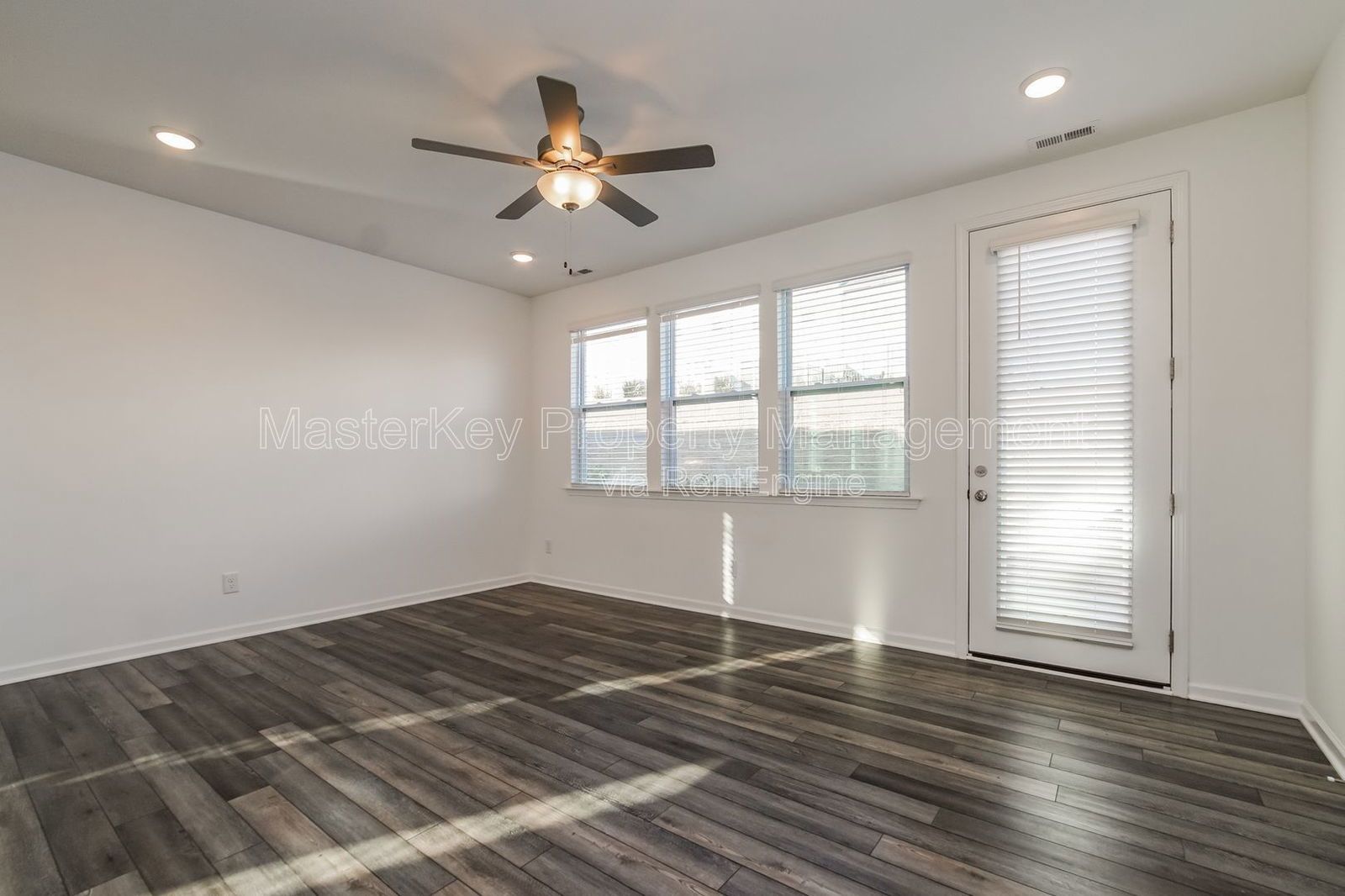 Inviting 3-Bedroom, 2.5 Bathroom Single-Family in Garner, NC property image