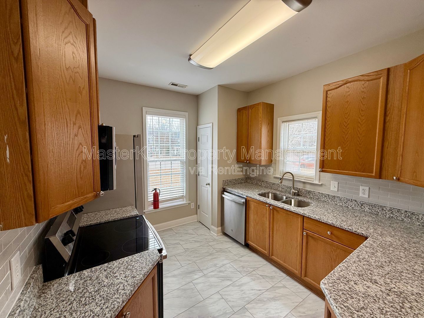 Inviting 3-Bedroom, 2.5 Bathroom Single-Family in Clayton, NC property image