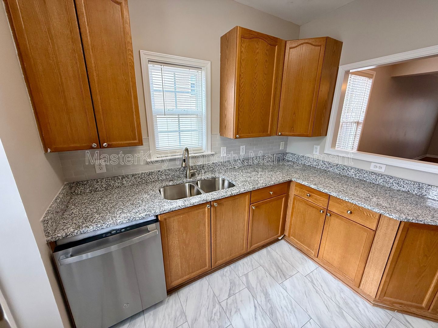 Inviting 3-Bedroom, 2.5 Bathroom Single-Family in Clayton, NC property image