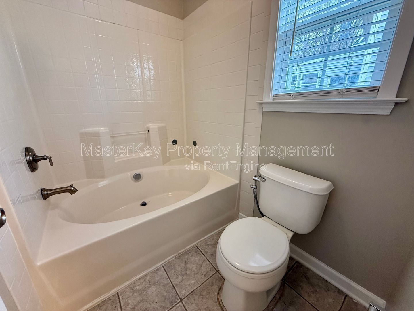 Inviting 3-Bedroom, 2.5 Bathroom Single-Family in Clayton, NC property image