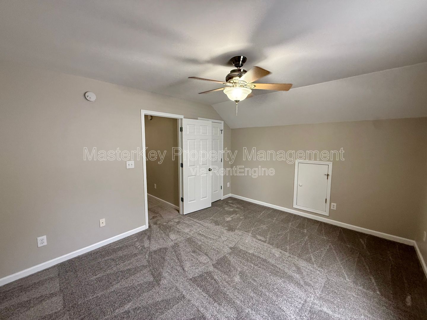 Inviting 3-Bedroom, 2.5 Bathroom Single-Family in Clayton, NC property image