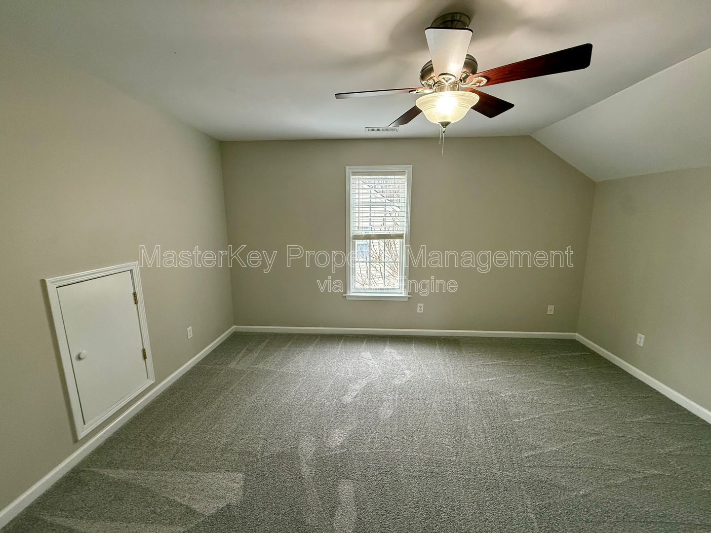 Inviting 3-Bedroom, 2.5 Bathroom Single-Family in Clayton, NC property image