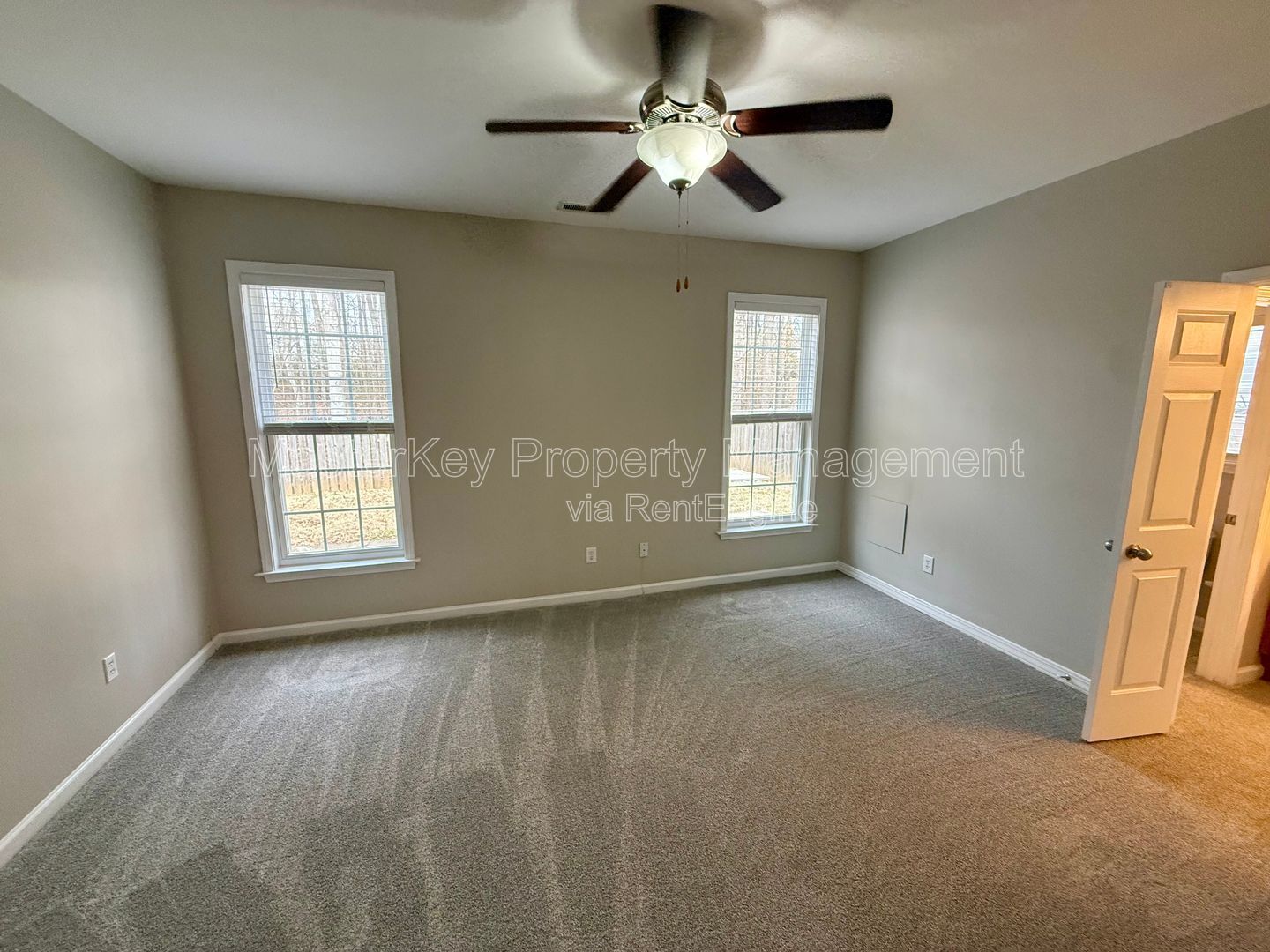 Inviting 3-Bedroom, 2.5 Bathroom Single-Family in Clayton, NC property image
