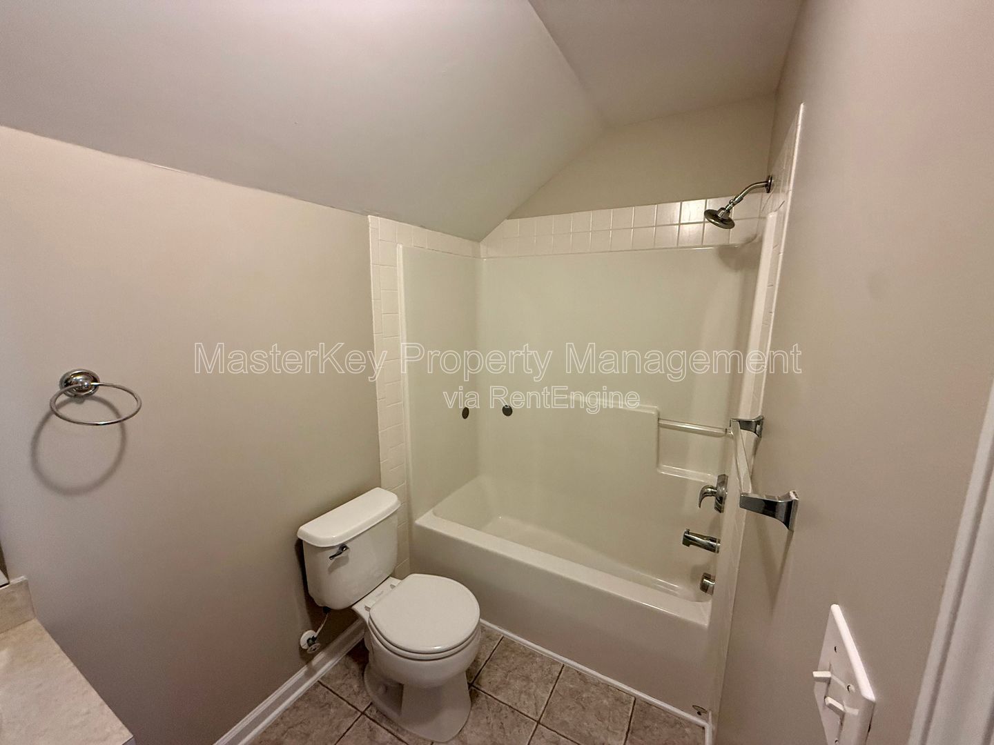 Inviting 3-Bedroom, 2.5 Bathroom Single-Family in Clayton, NC property image