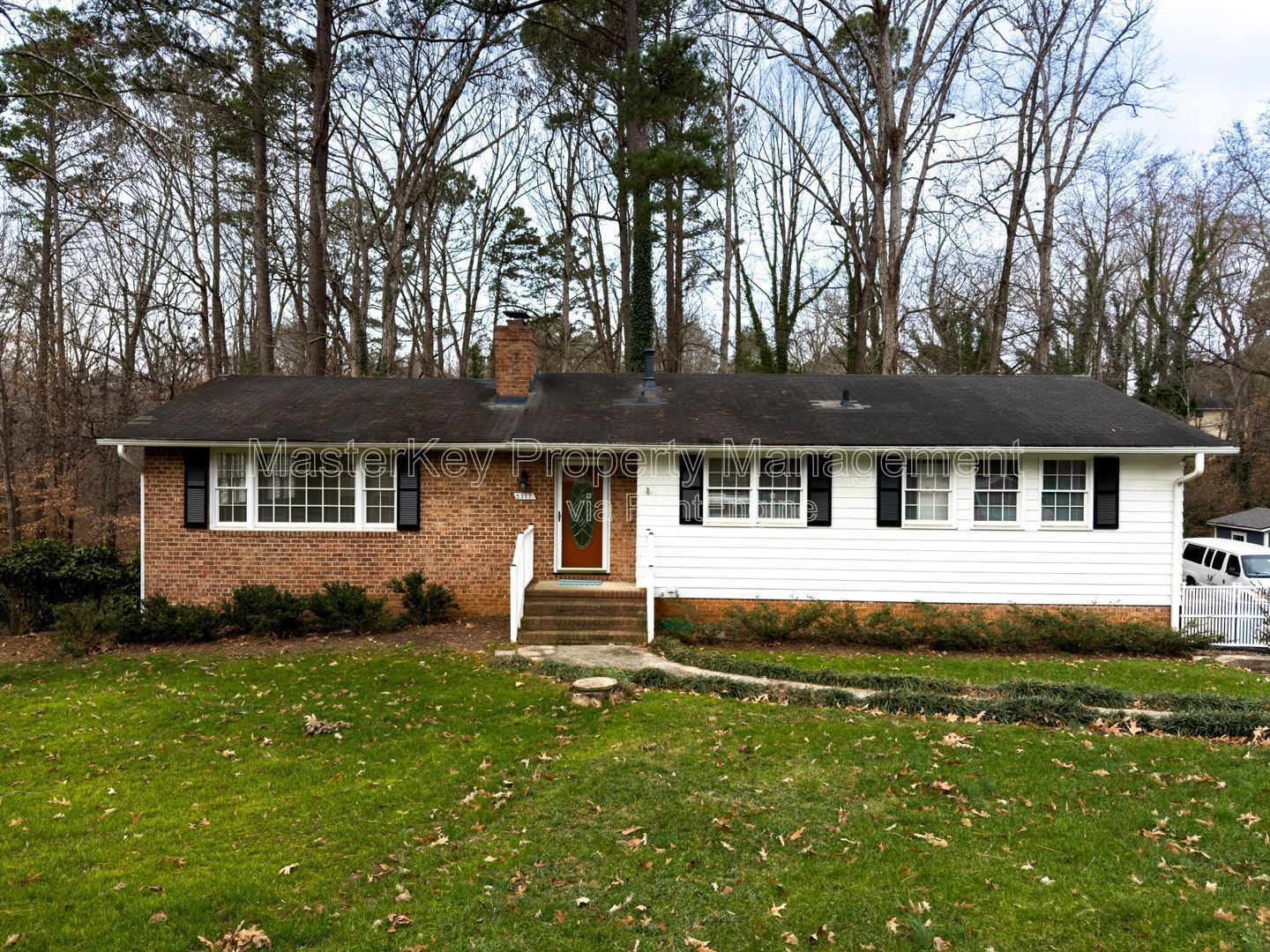 Spacious 4 Bedroom Home in Raleigh! Near North Hills Club! property image