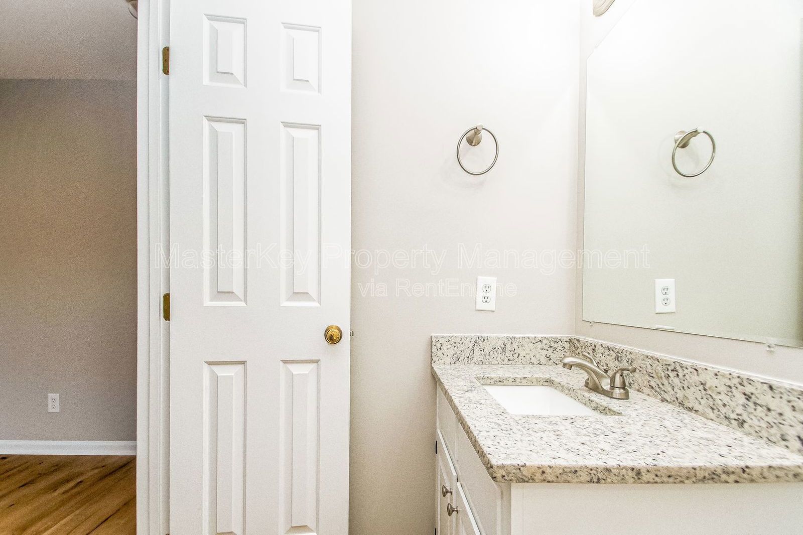 Charming 2-Bedroom, 2.5 Bathroom Townhome in Raleigh, NC property image