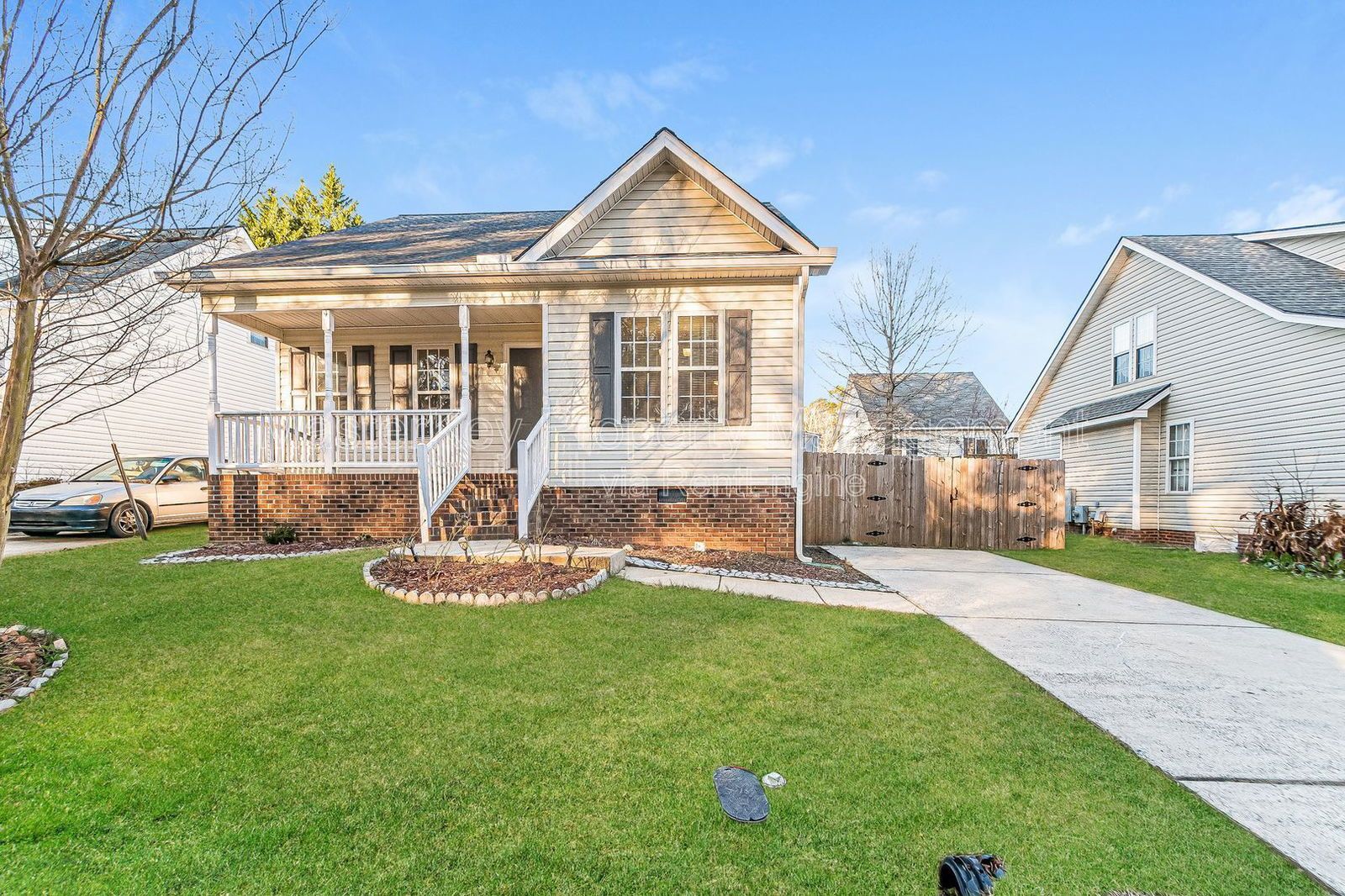 Cozy 3 Bedroom Home Near Downtown Holly Springs! property image