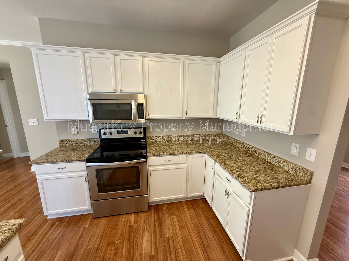 Comfortable 3-Bedroom, 2.5 Bathroom Townhome in Apex, NC property image