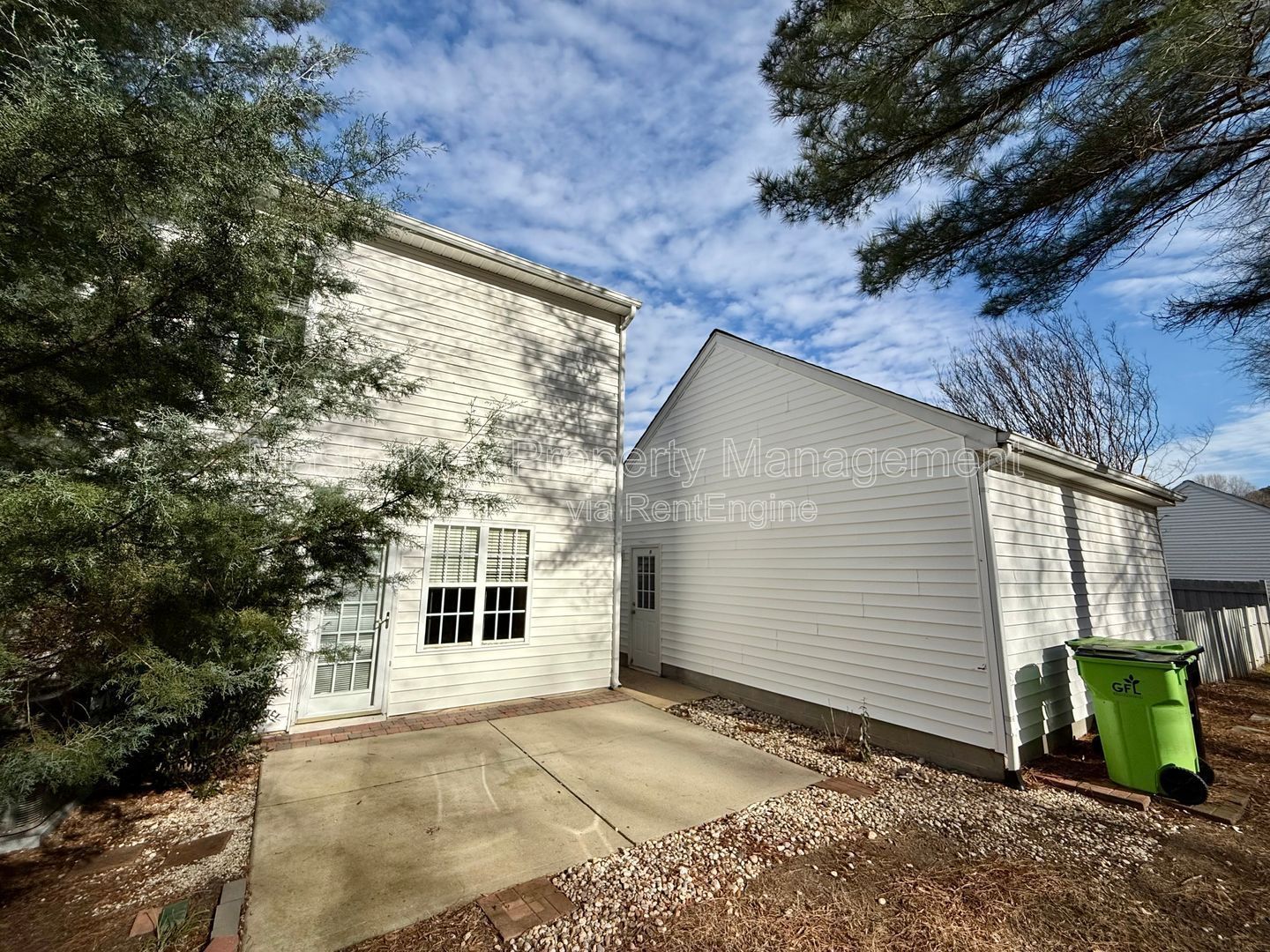 Comfortable 3-Bedroom, 2.5 Bathroom Townhome in Apex, NC property image
