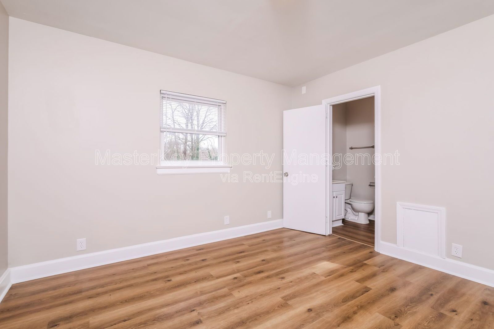 Charming 2-Bedroom, 1 Bathroom Townhome in Durham, NC property image