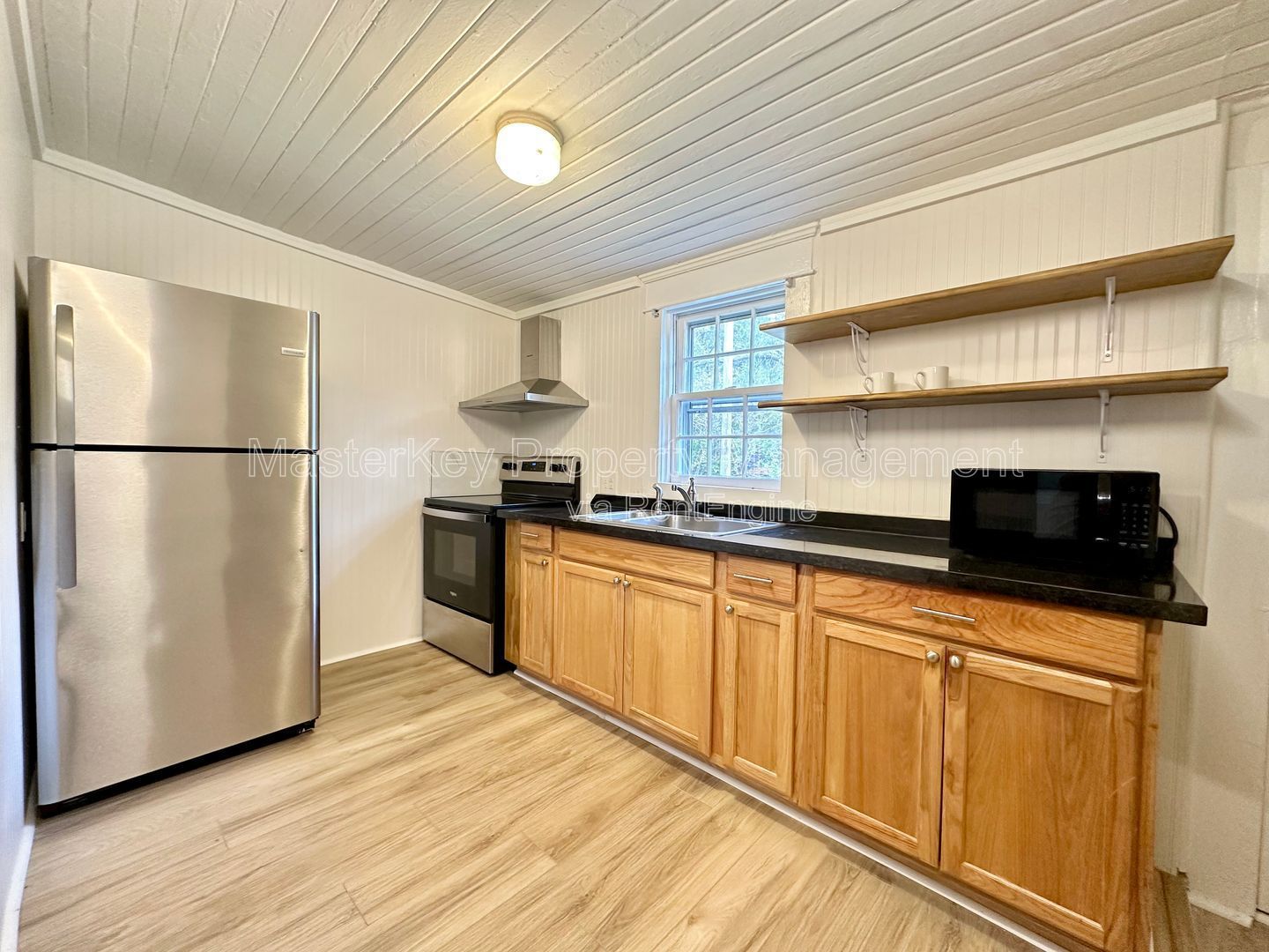 Charming 2-Bedroom, 1-Bathroom Duplex in Durham, NC property image