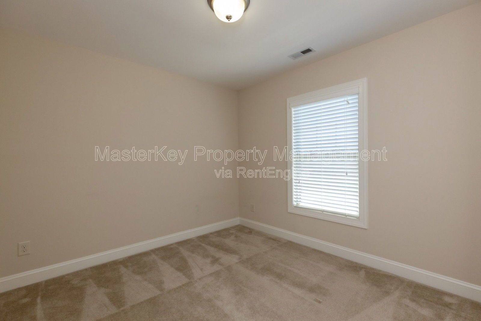 Spacious 4-Bedroom, 2.5 Bathroom Single-Family in Cary, NC property image