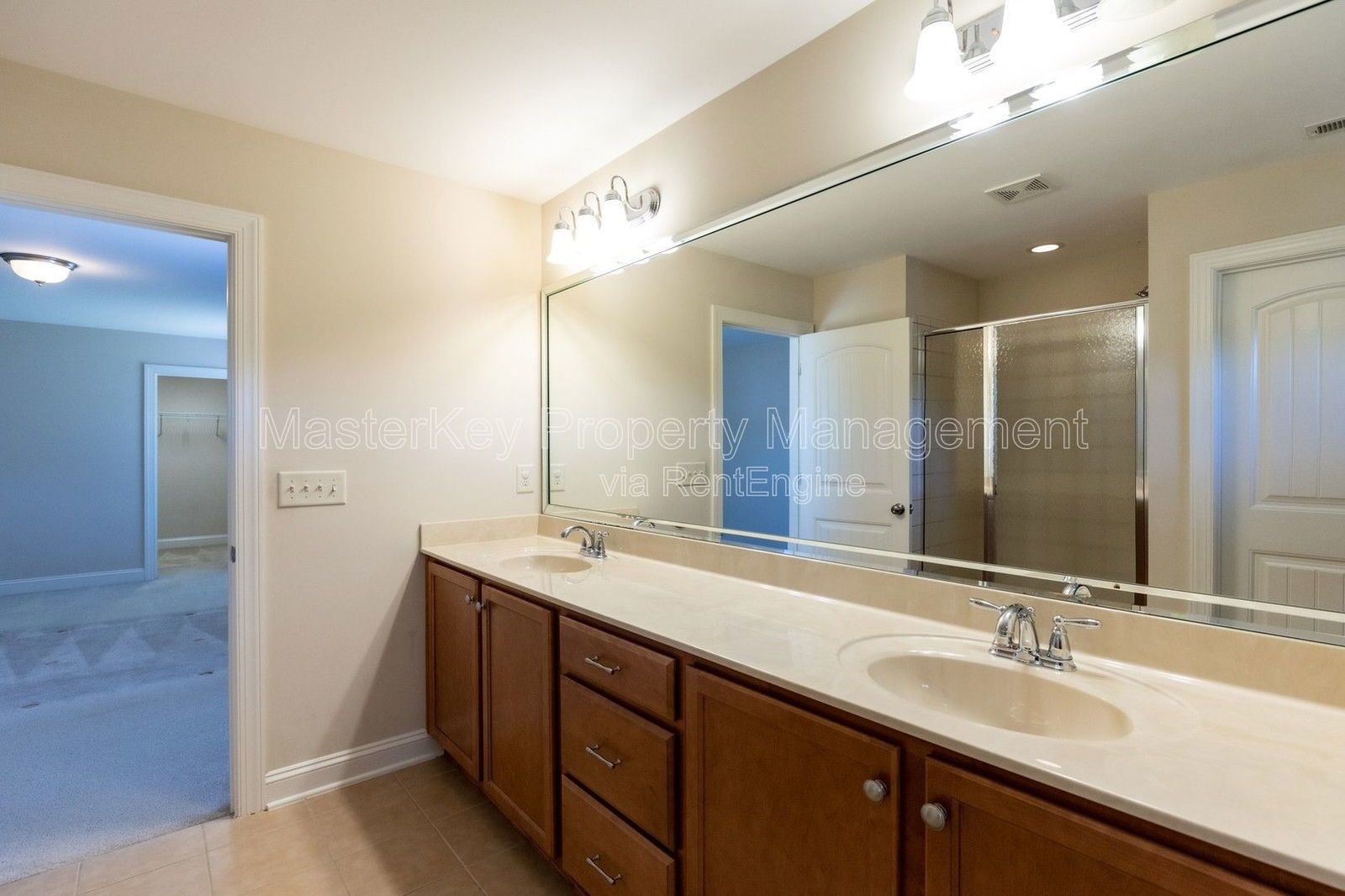 Spacious 4-Bedroom, 2.5 Bathroom Single-Family in Cary, NC property image