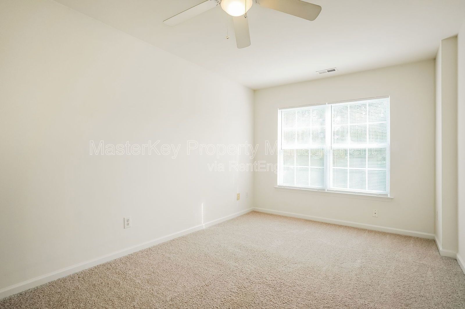 Spacious 3-Bedroom Townhome in Raleigh! property image