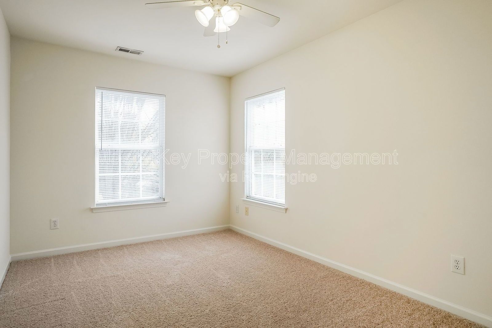 Spacious 3-Bedroom Townhome in Raleigh! property image
