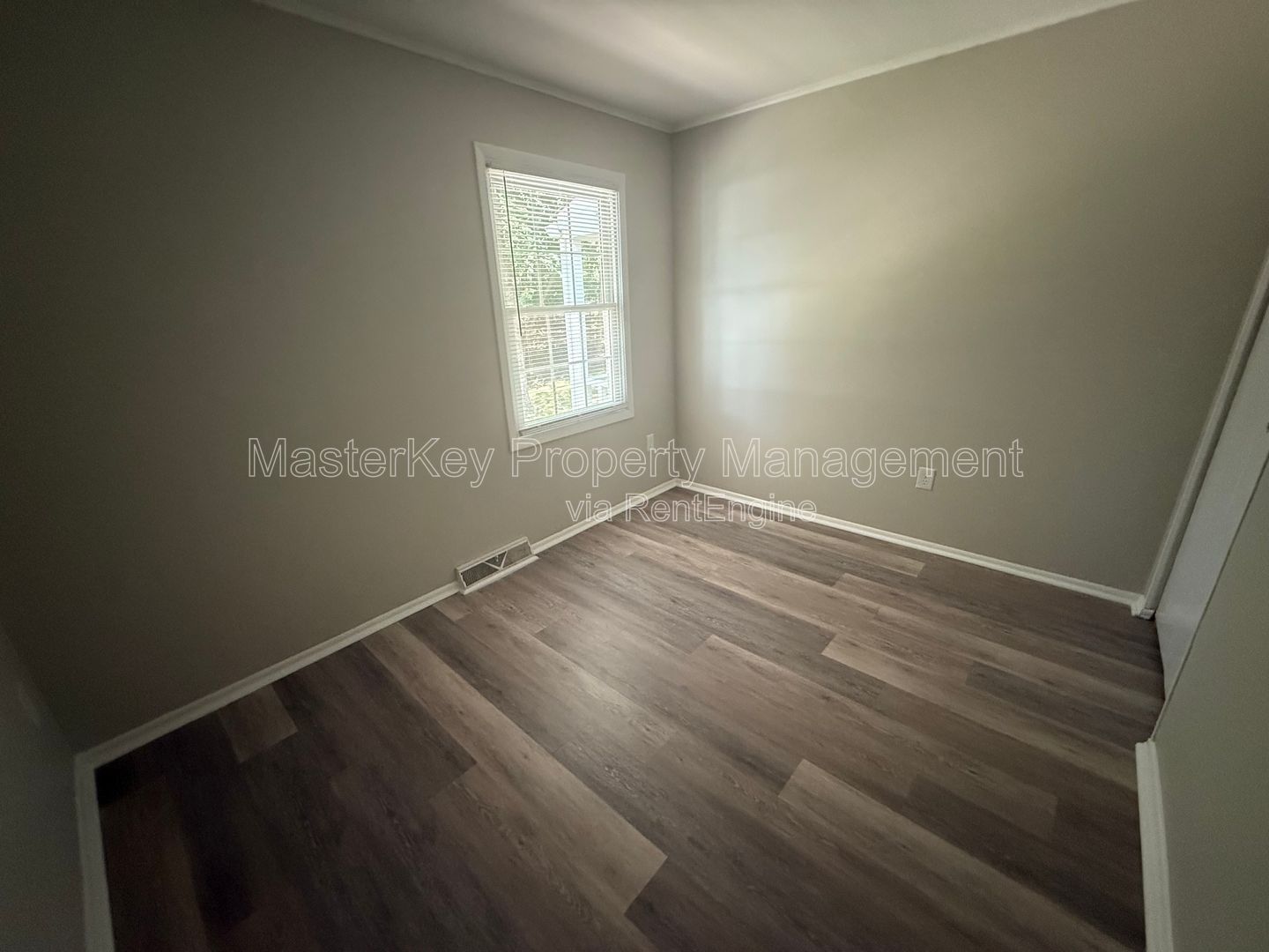 Charming 2-Bedroom, 1-Bathroom Townhome in Cary, NC property image