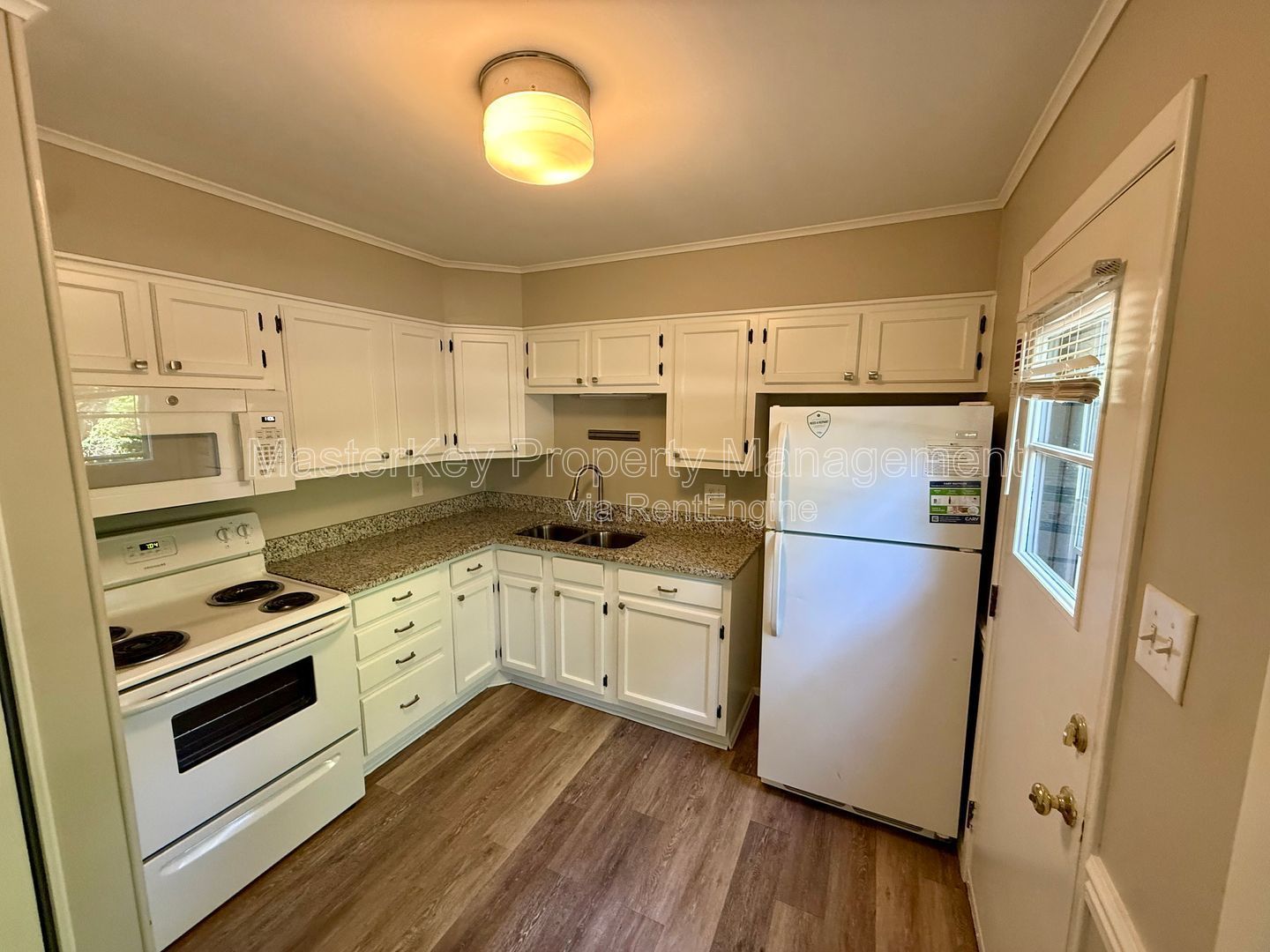 Charming 2-Bedroom, 1-Bathroom Townhome in Cary, NC property image