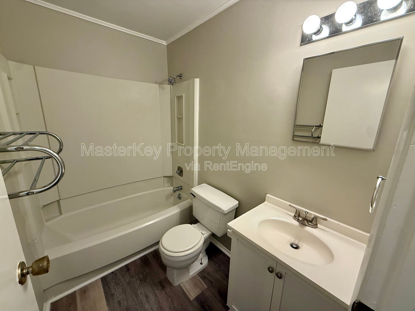 Charming 2-Bedroom, 1-Bathroom Townhome in Cary, NC property image