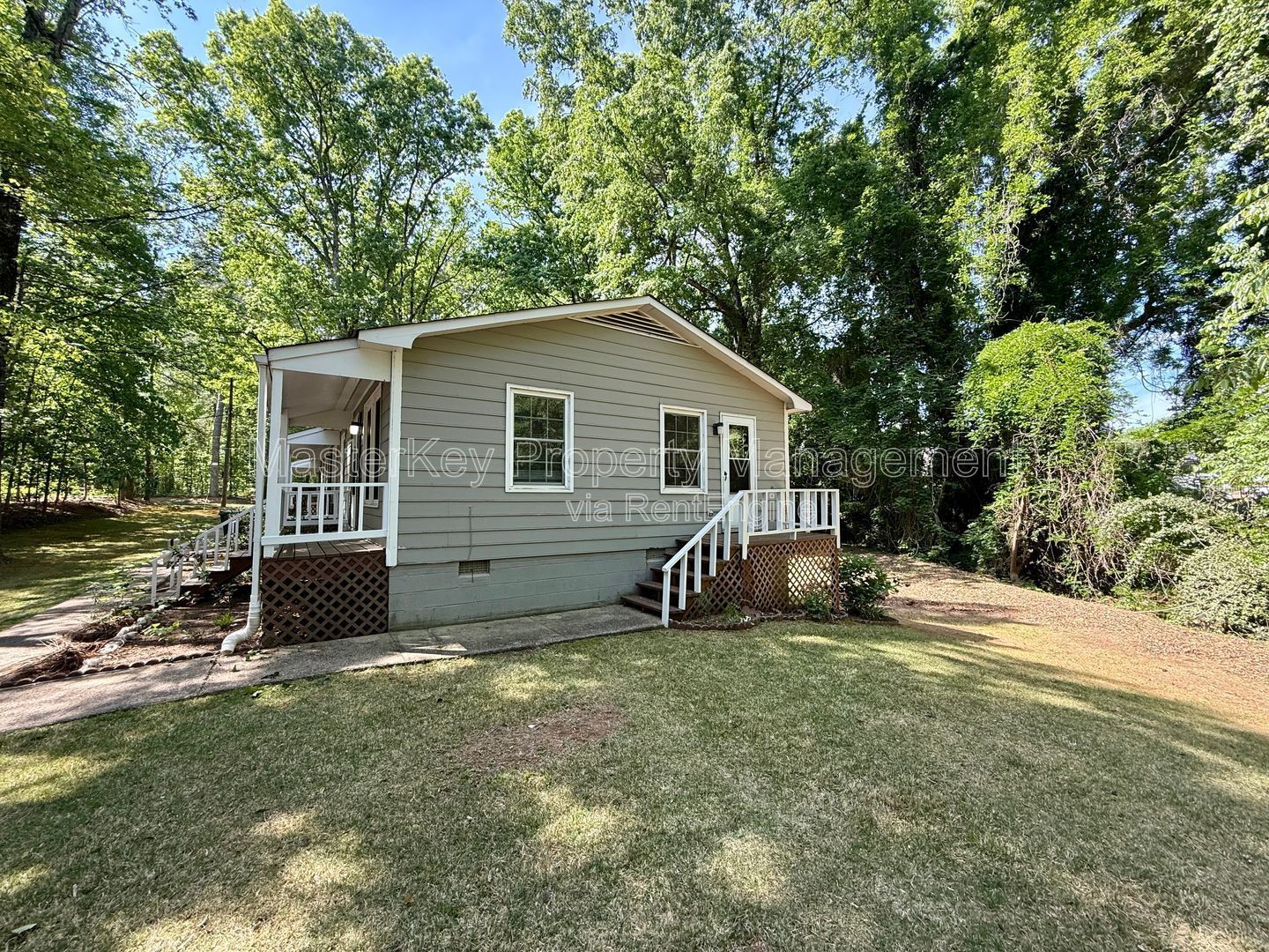 Charming 2-Bedroom, 1-Bathroom Townhome in Cary, NC property image