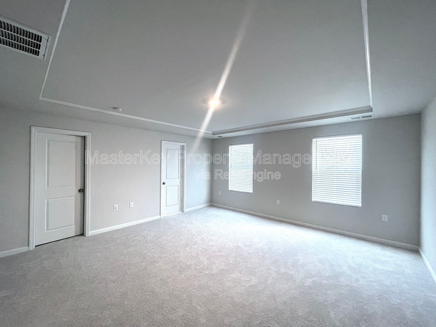 Spacious 4 Bedroom End Unit Townhome in Raleigh! property image