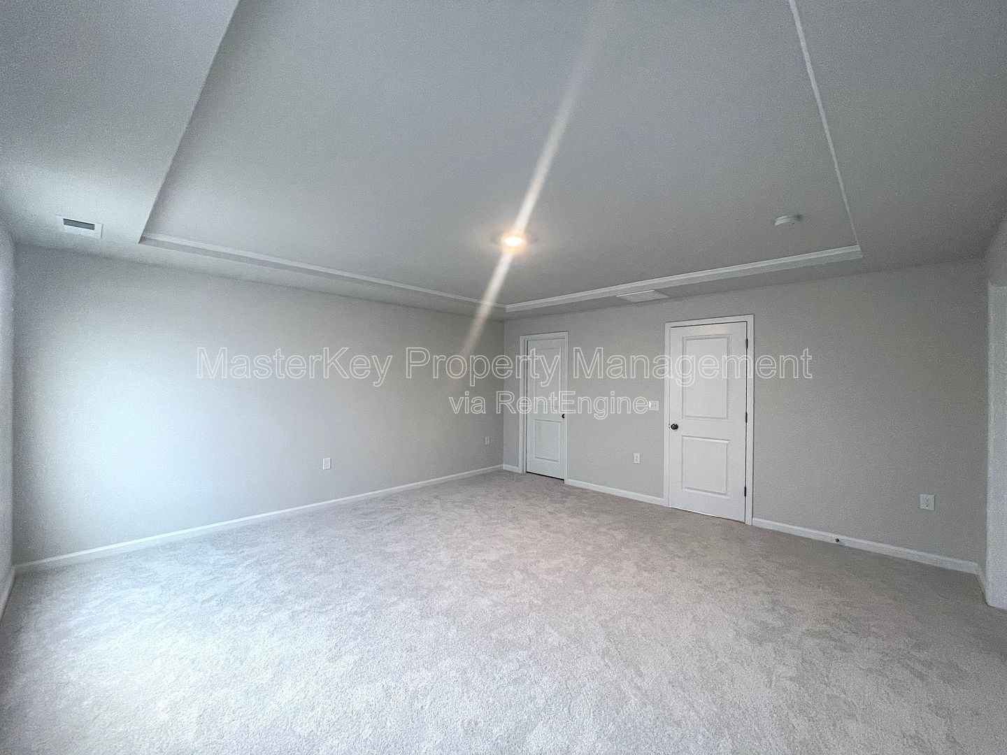 Spacious 4 Bedroom End Unit Townhome in Raleigh! property image