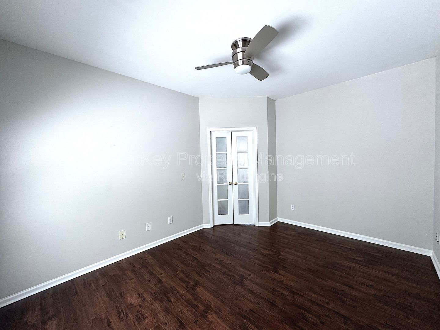Spacious 4-Bedroom, 2.5 Bathroom Single-Family in Apex, NC property image