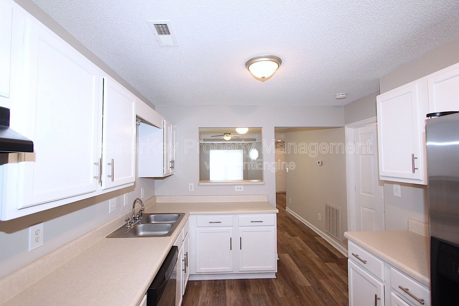 Modern 2-Bedroom, 2 Bathroom Townhome in Raleigh, NC property image