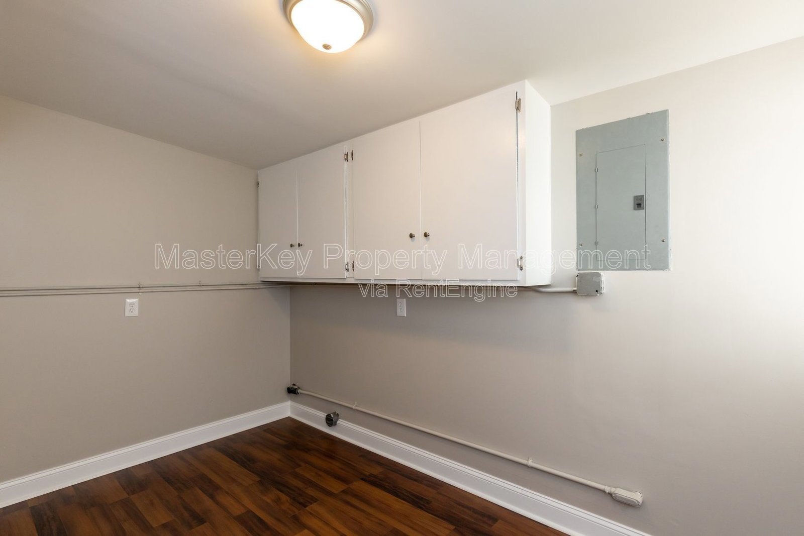 Inviting 3-Bedroom, 2 Bathroom Single-Family in Raleigh, NC property image