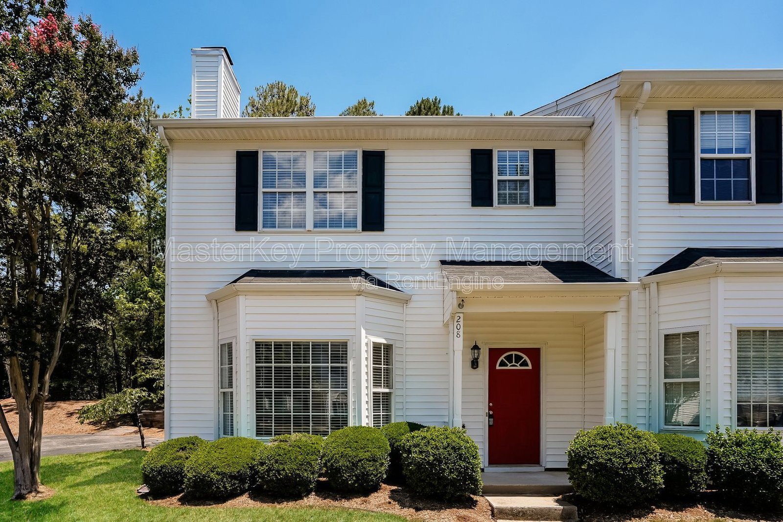 Beautiful End Unit Townhome in a Great Cary Location property image