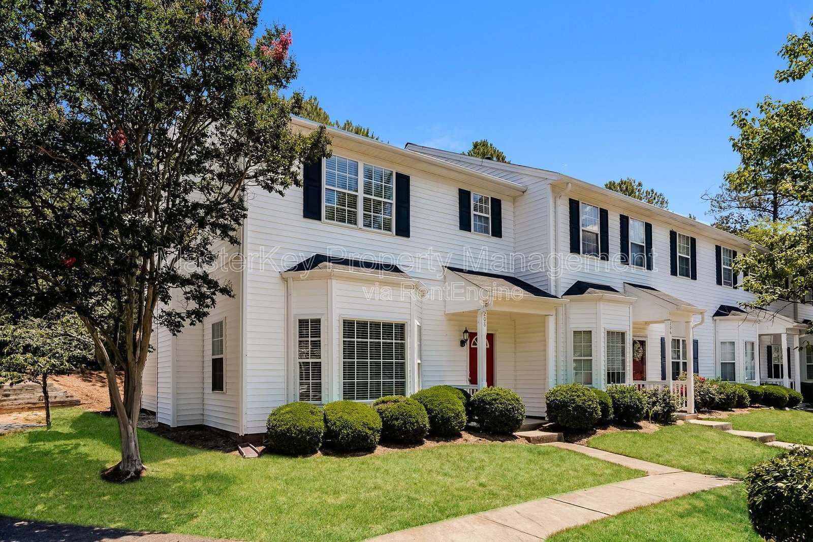 Beautiful End Unit Townhome in a Great Cary Location property image