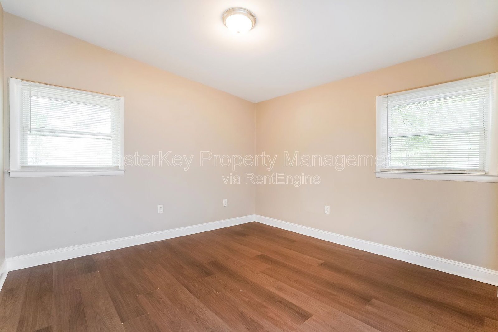 Inviting 3-Bedroom, 2 Bathroom Single-Family in Raleigh, NC property image