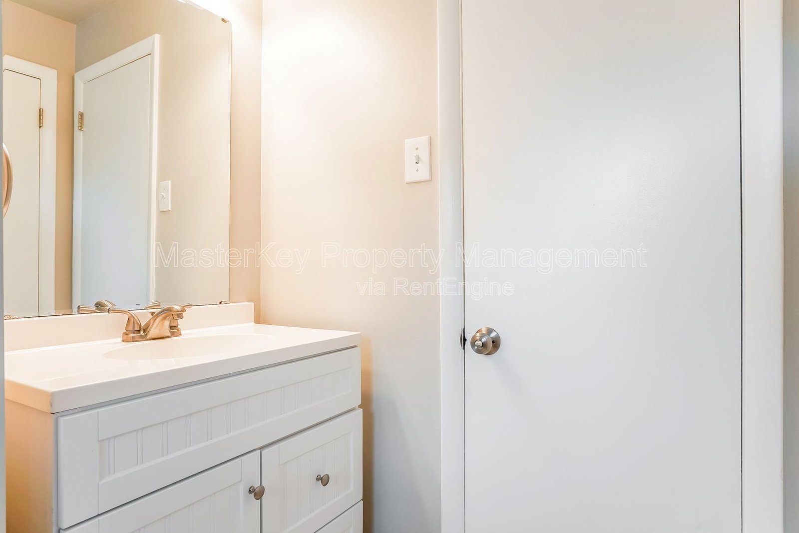 Inviting 3-Bedroom, 2 Bathroom Single-Family in Raleigh, NC property image