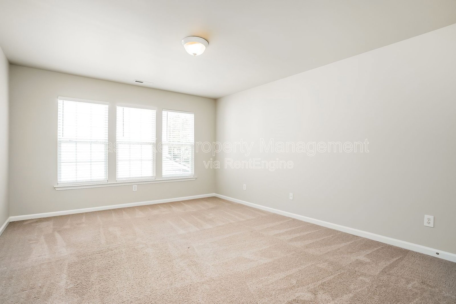 Spacious 3 Bedroom Single Family Located In Raleigh NC!!! property image