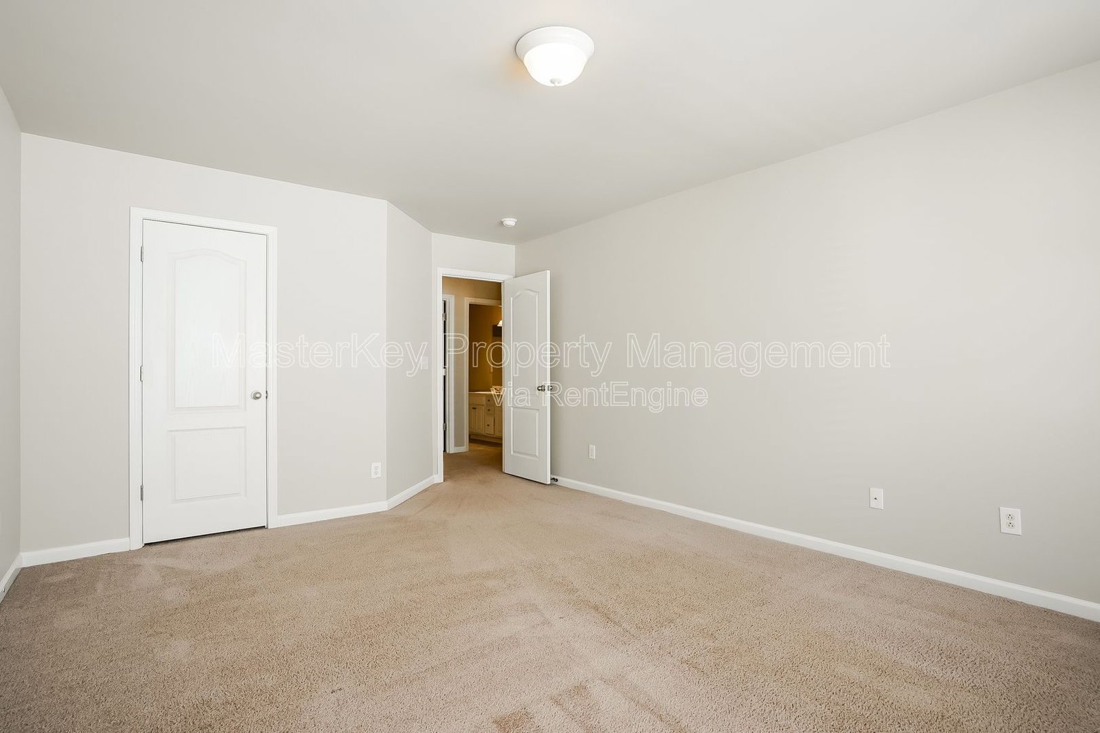 Spacious 3 Bedroom Single Family Located In Raleigh NC!!! property image