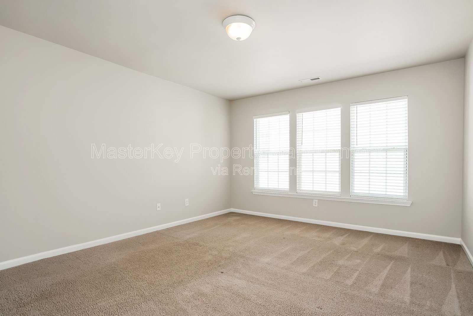 Spacious 3 Bedroom Single Family Located In Raleigh NC!!! property image