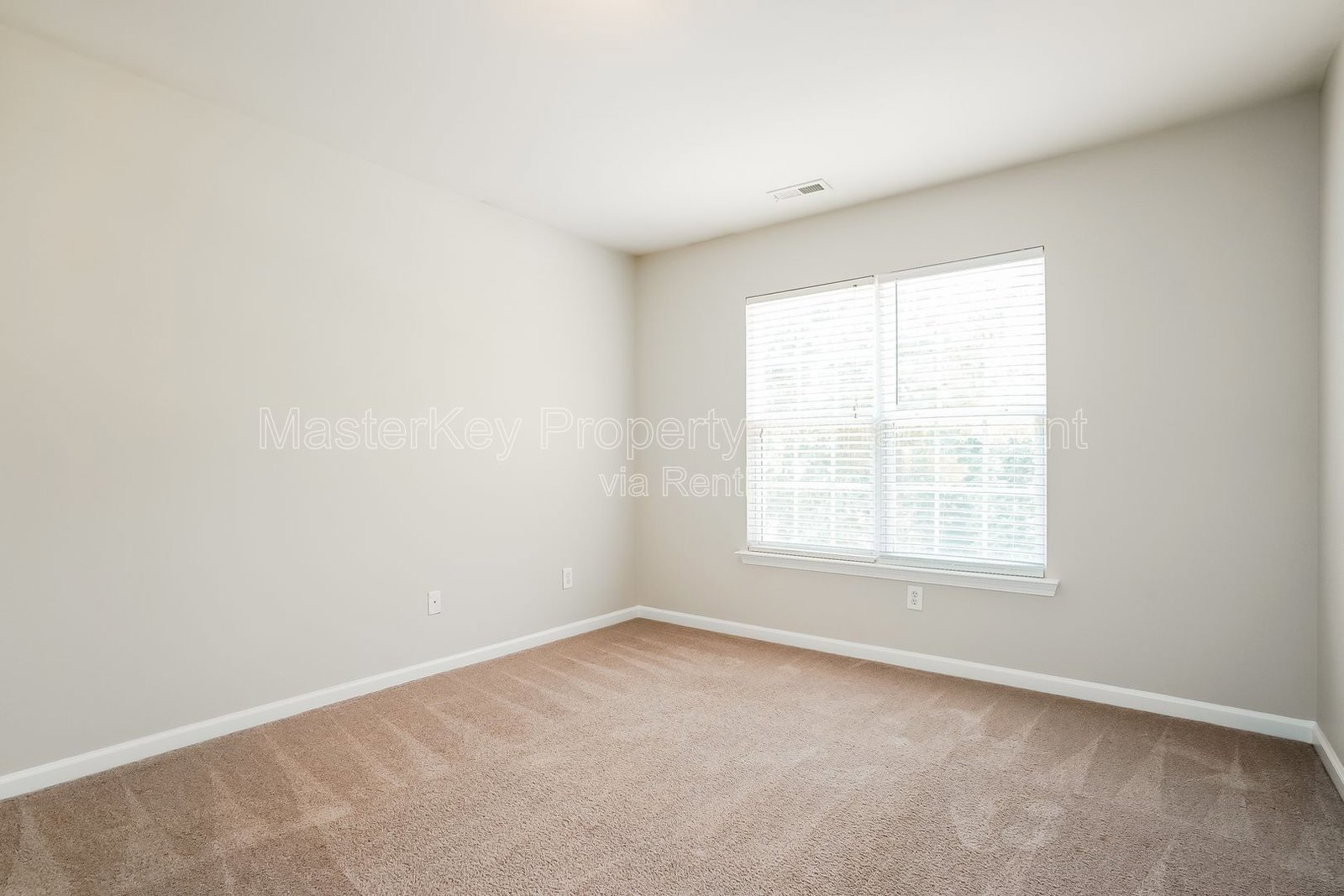 Spacious 3 Bedroom Single Family Located In Raleigh NC!!! property image