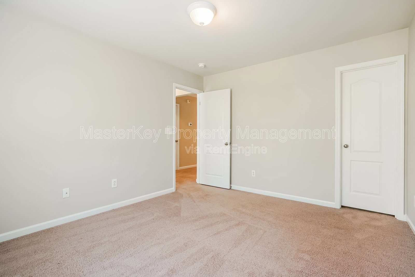 Spacious 3 Bedroom Single Family Located In Raleigh NC!!! property image