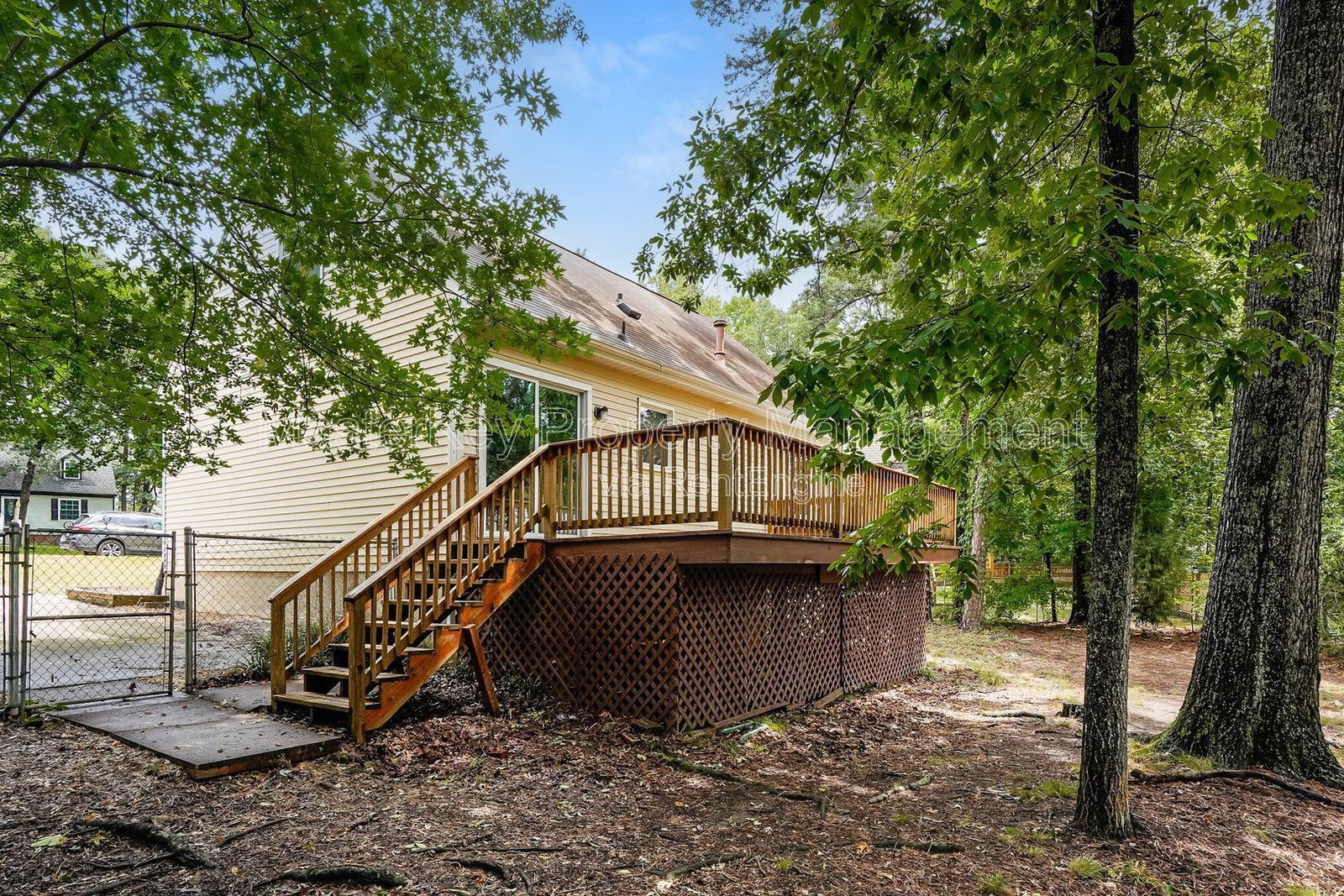 Charming 3-Bedroom, 2 Bathroom Single-Family in Raleigh, NC property image