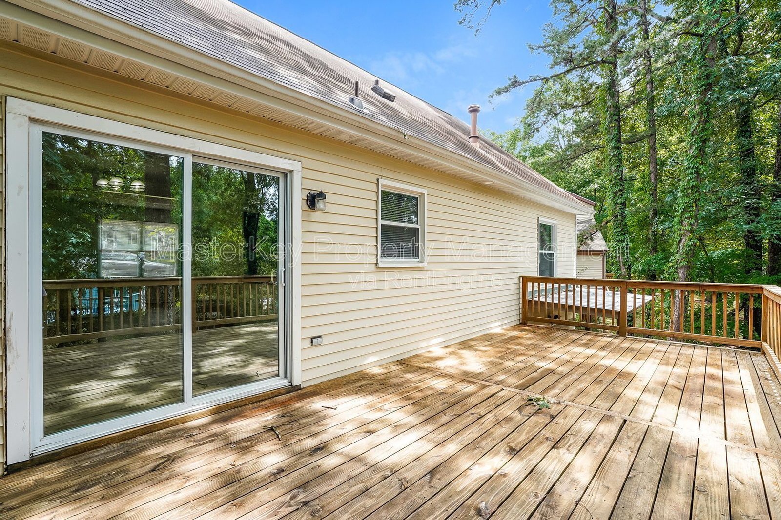Charming 3-Bedroom, 2 Bathroom Single-Family in Raleigh, NC property image