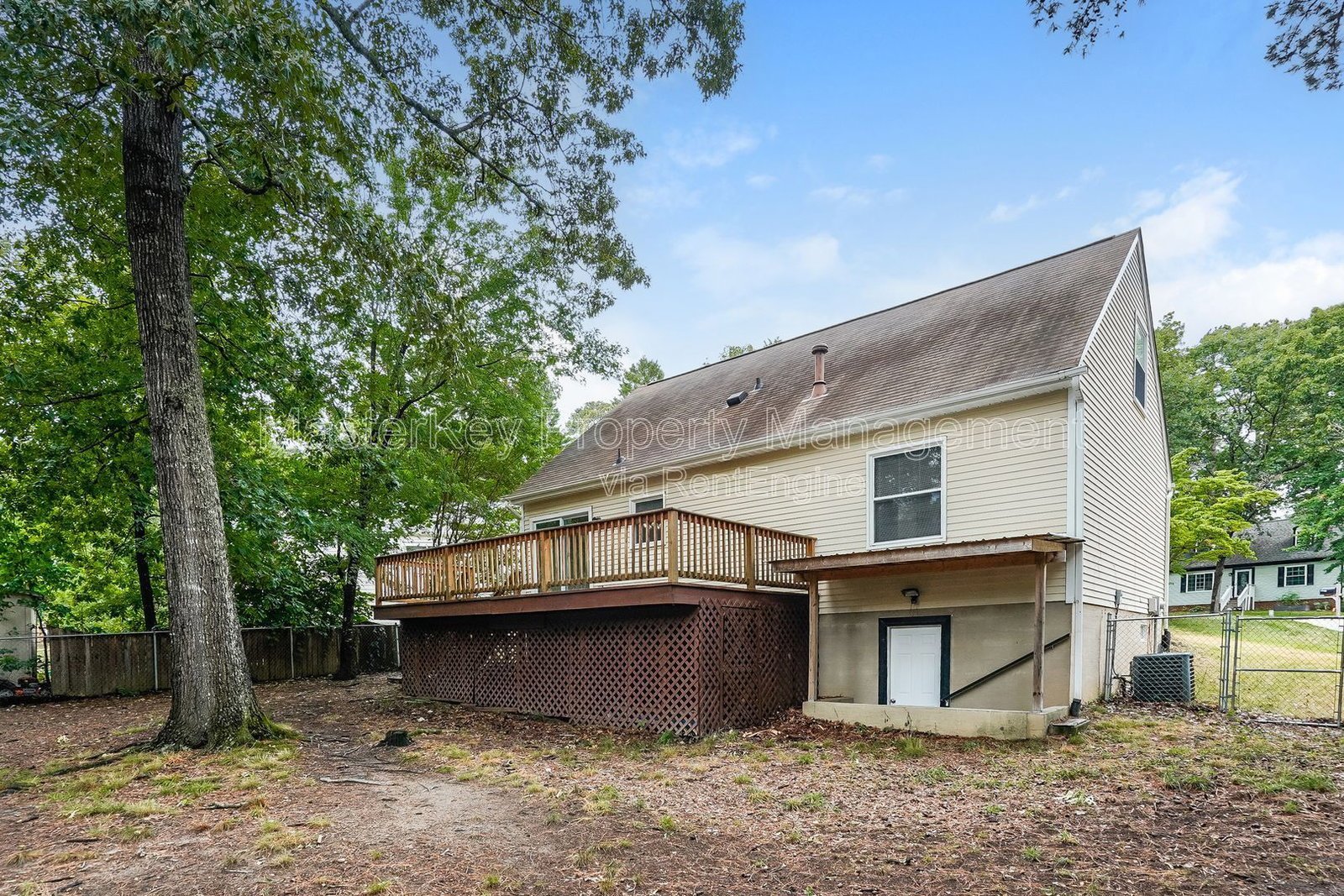 Charming 3-Bedroom, 2 Bathroom Single-Family in Raleigh, NC property image