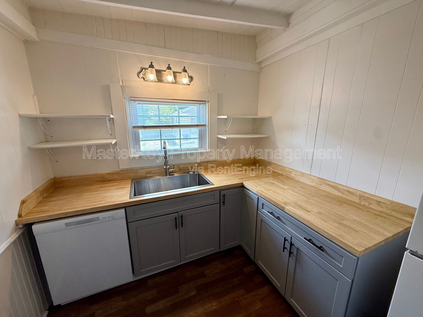 Inviting 2-Bedroom, 1 Bathroom Duplex in Durham, NC property image