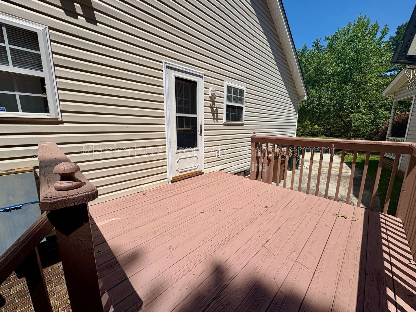 Charming 3-Bedroom, 2 Bathroom Single-Family in Holly Springs, NC property image