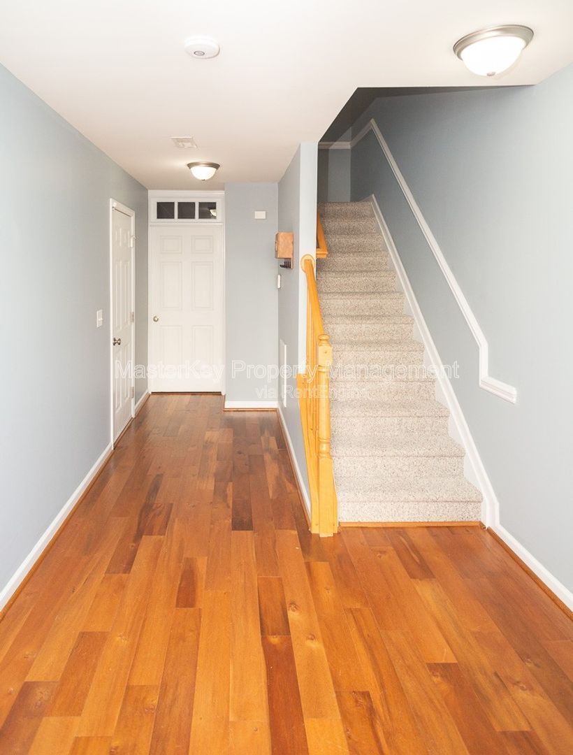 Stunning 3-Bedroom, 3.5 Bathroom Townhome in Apex, NC property image