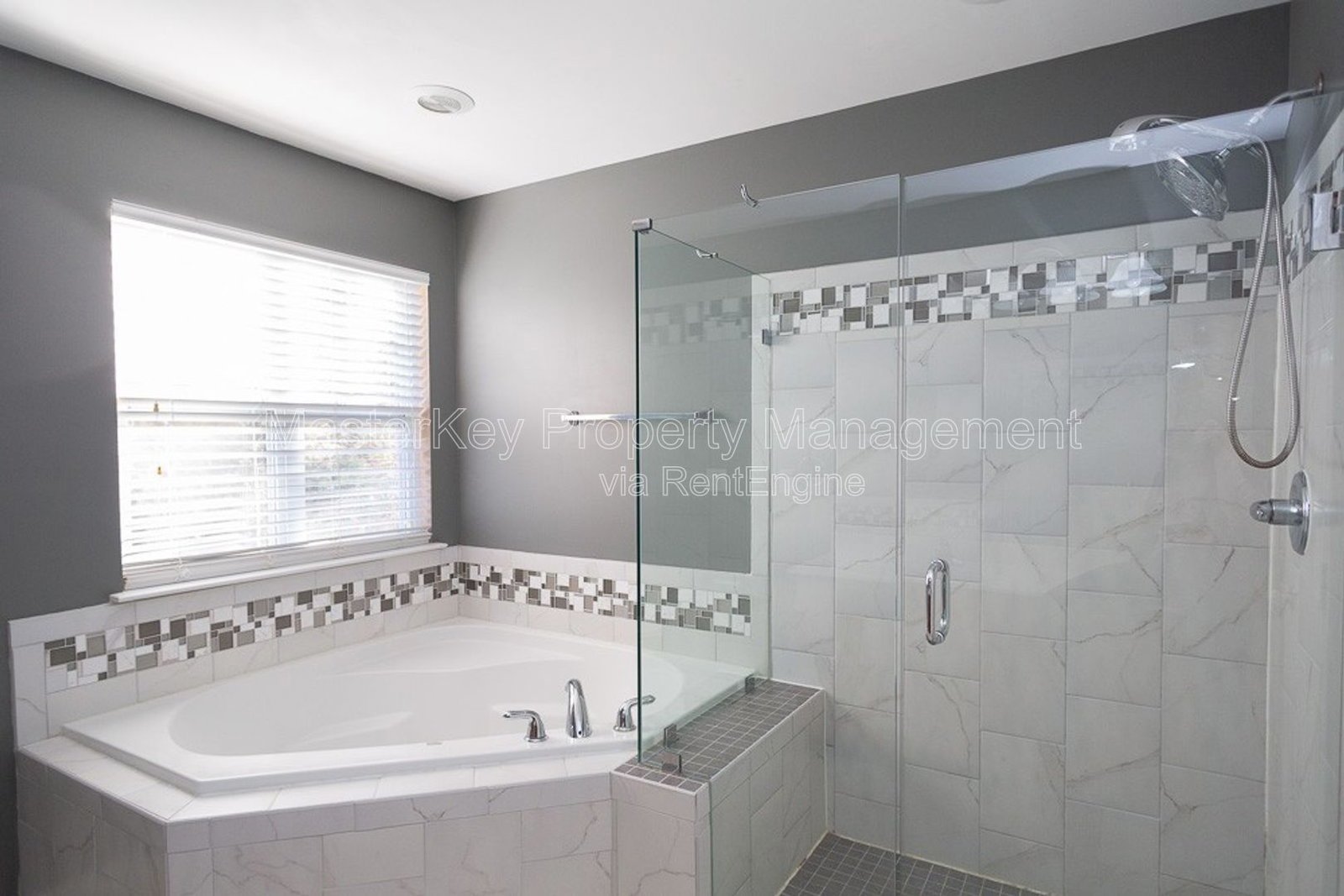 Stunning 3-Bedroom, 3.5 Bathroom Townhome in Apex, NC property image