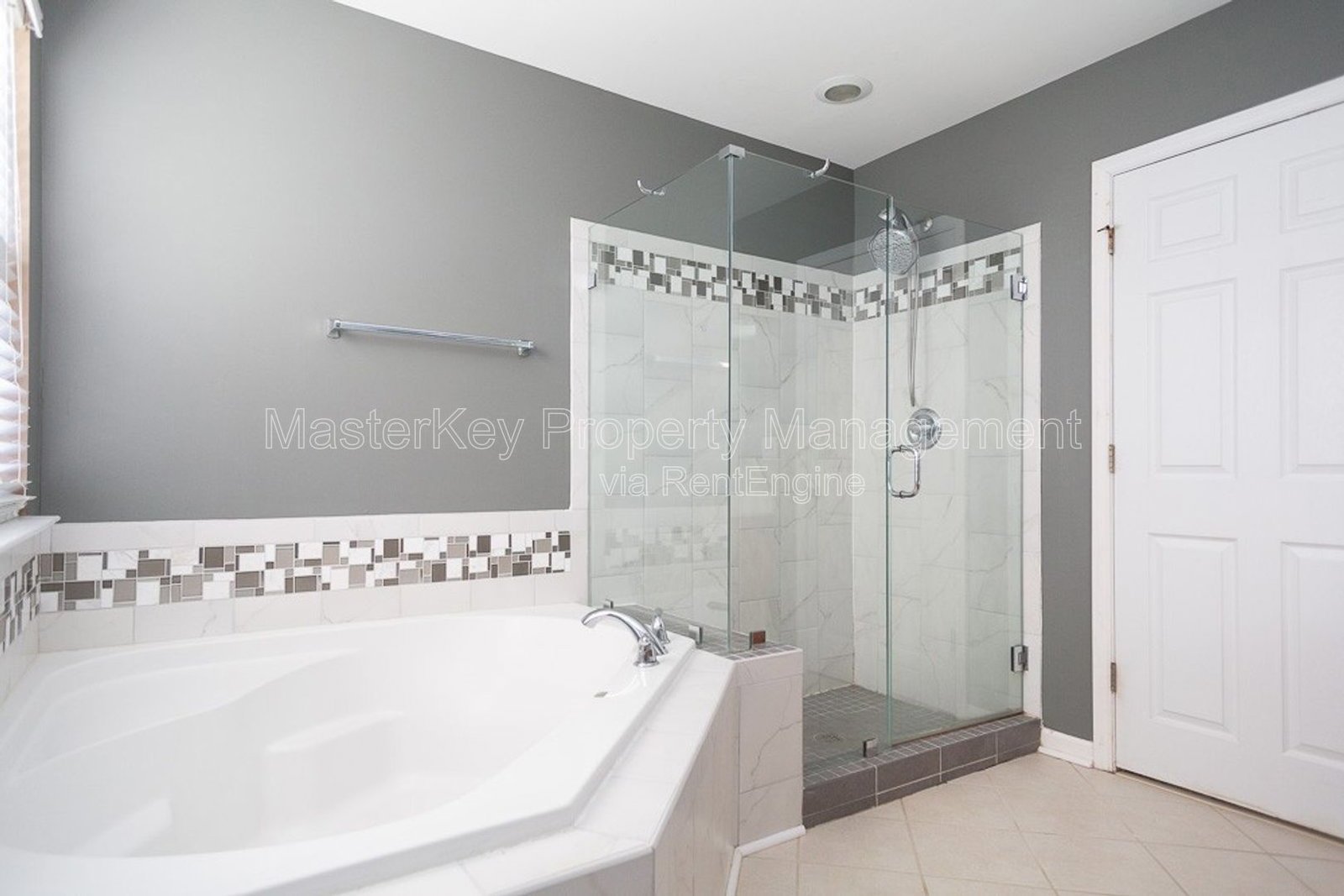 Stunning 3-Bedroom, 3.5 Bathroom Townhome in Apex, NC property image