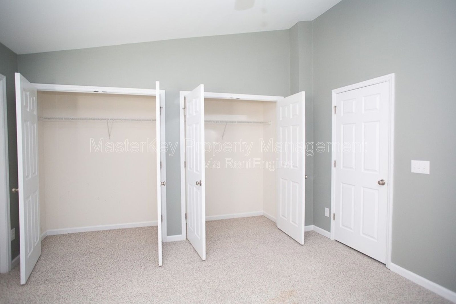 Stunning 3-Bedroom, 3.5 Bathroom Townhome in Apex, NC property image