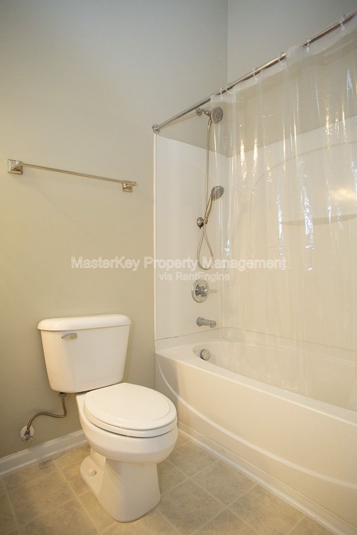 Stunning 3-Bedroom, 3.5 Bathroom Townhome in Apex, NC property image